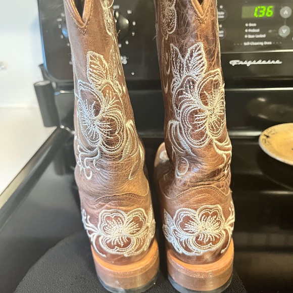 Shyanne Tan Embroidered Heeled Boots - Picture 2 of 7